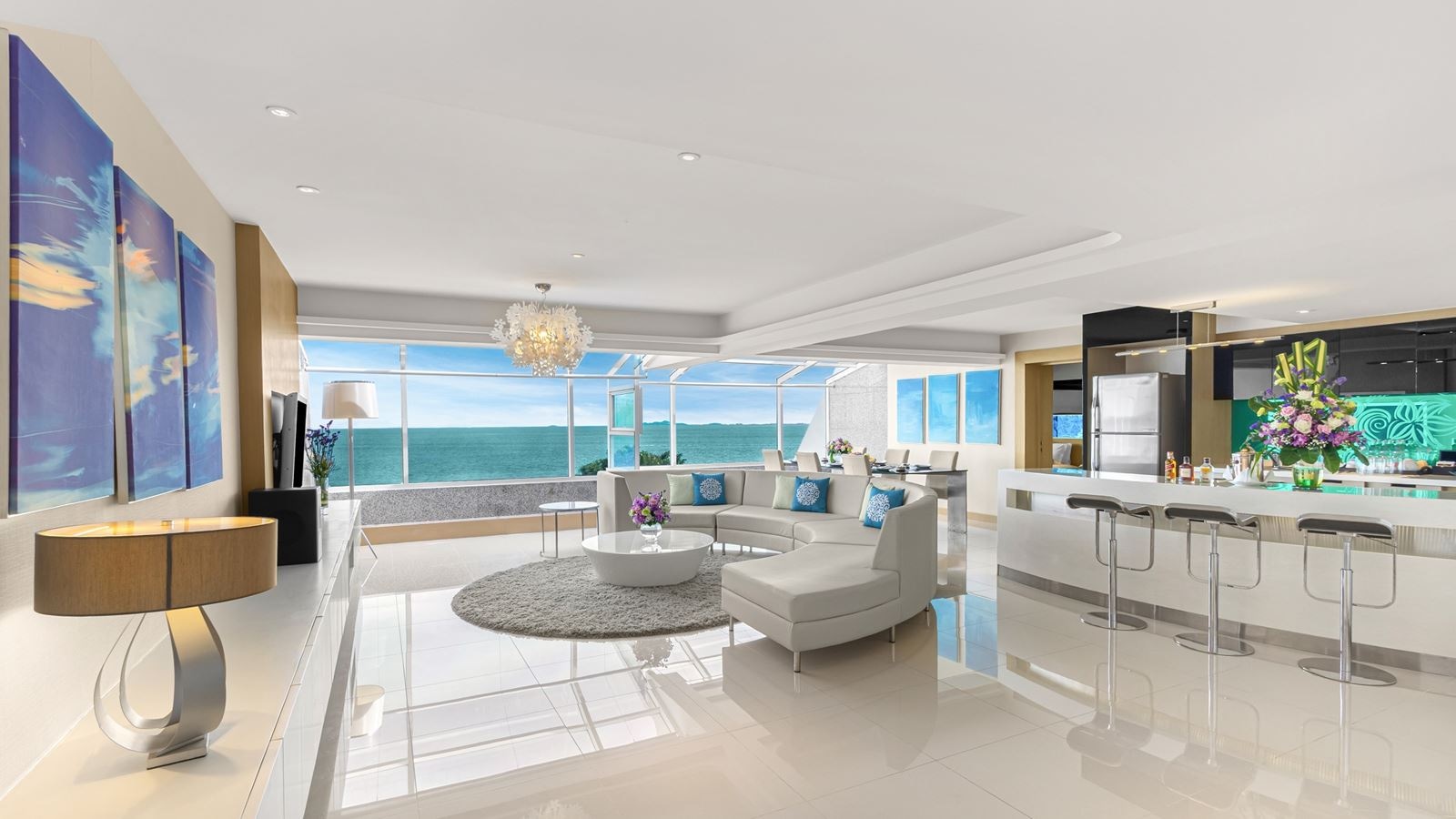 rooms-presidential-platinum-suite-and-beach-pavilion