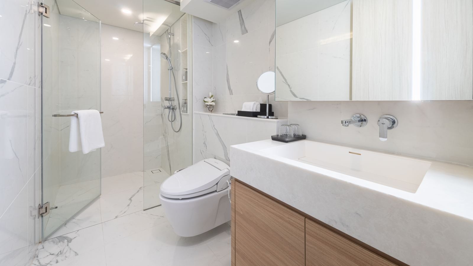 rooms-one-bedroom-duplex-suite-king