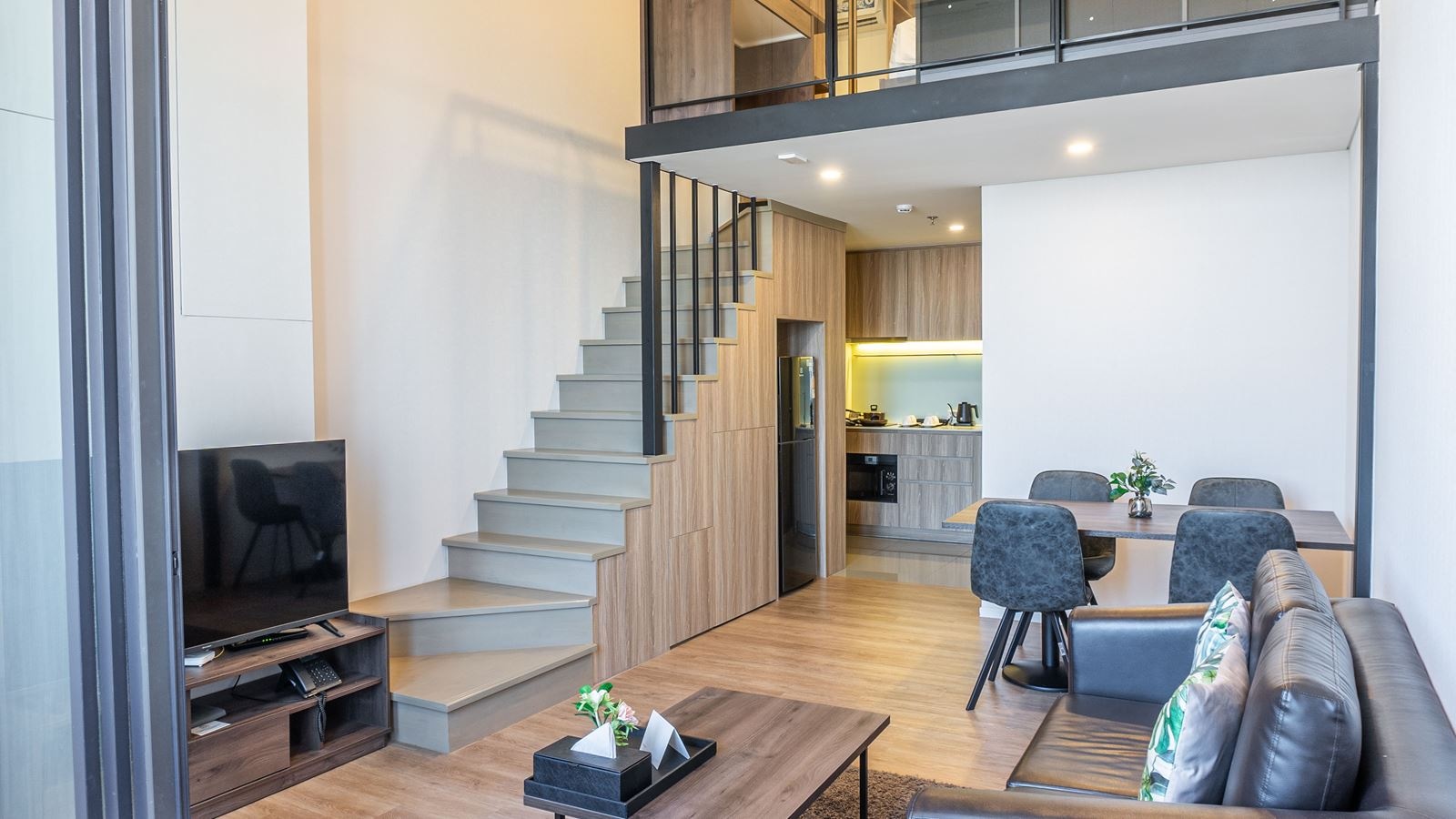 rooms-studio-executive-duplex-queen