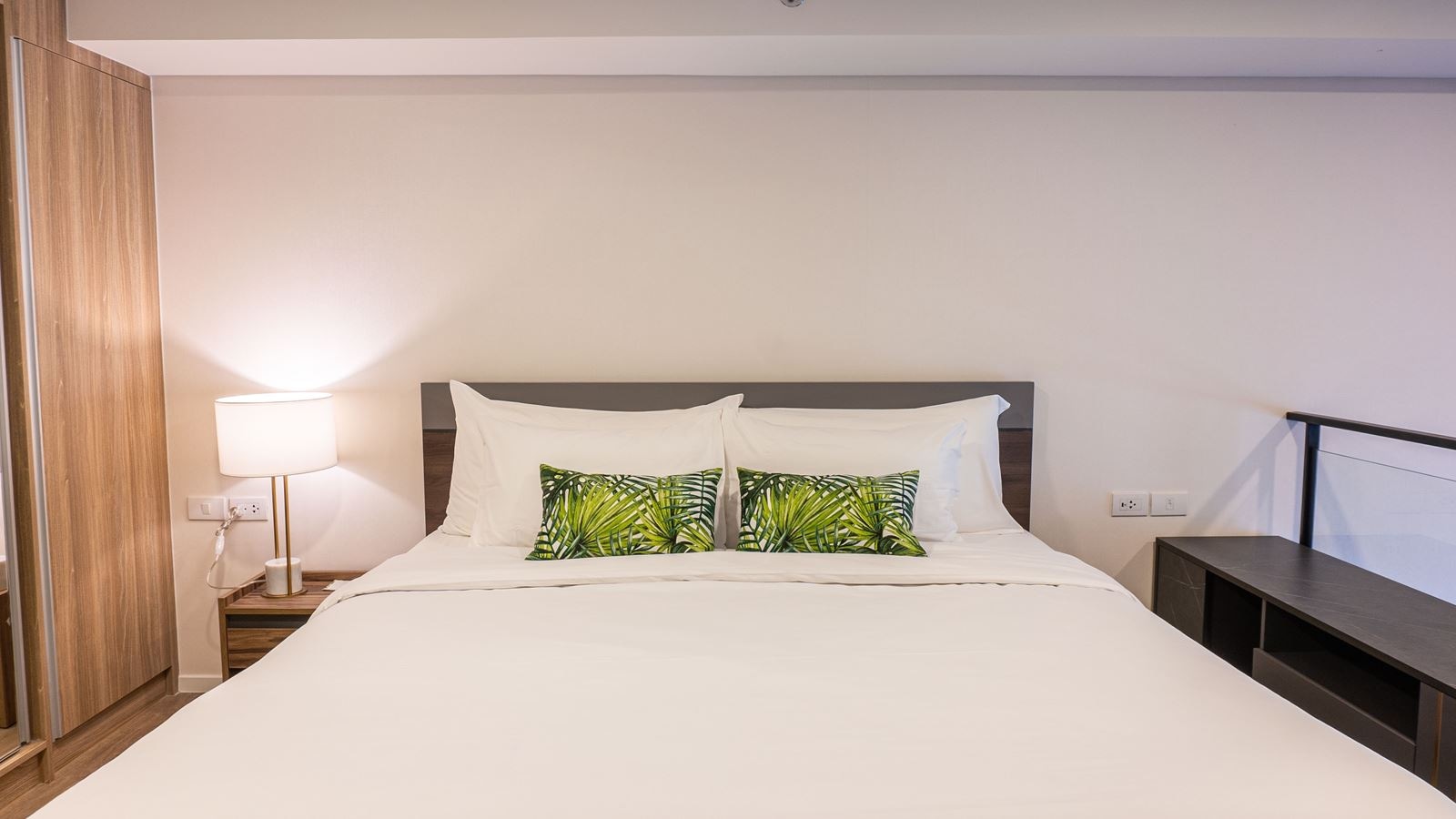 rooms-studio-executive-duplex-queen