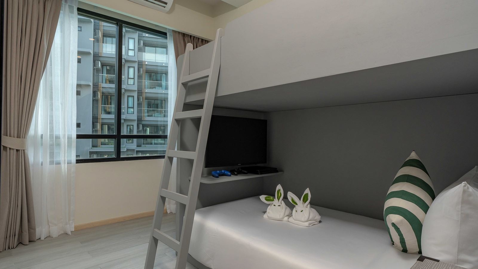 rooms-family-suite-room