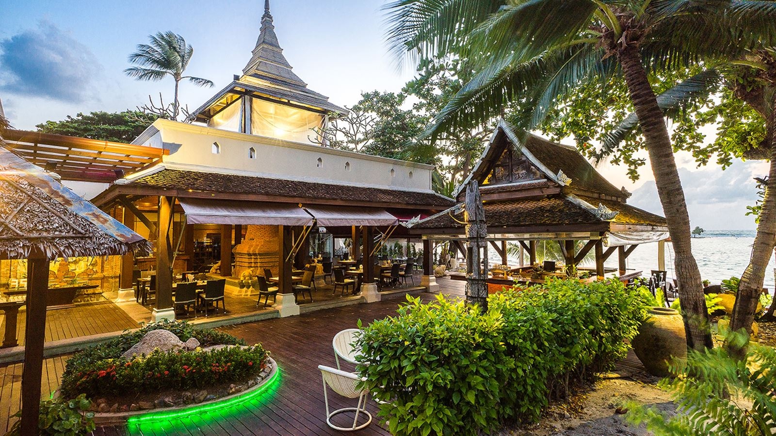 restaurants-lare-lae-restaurant--bar