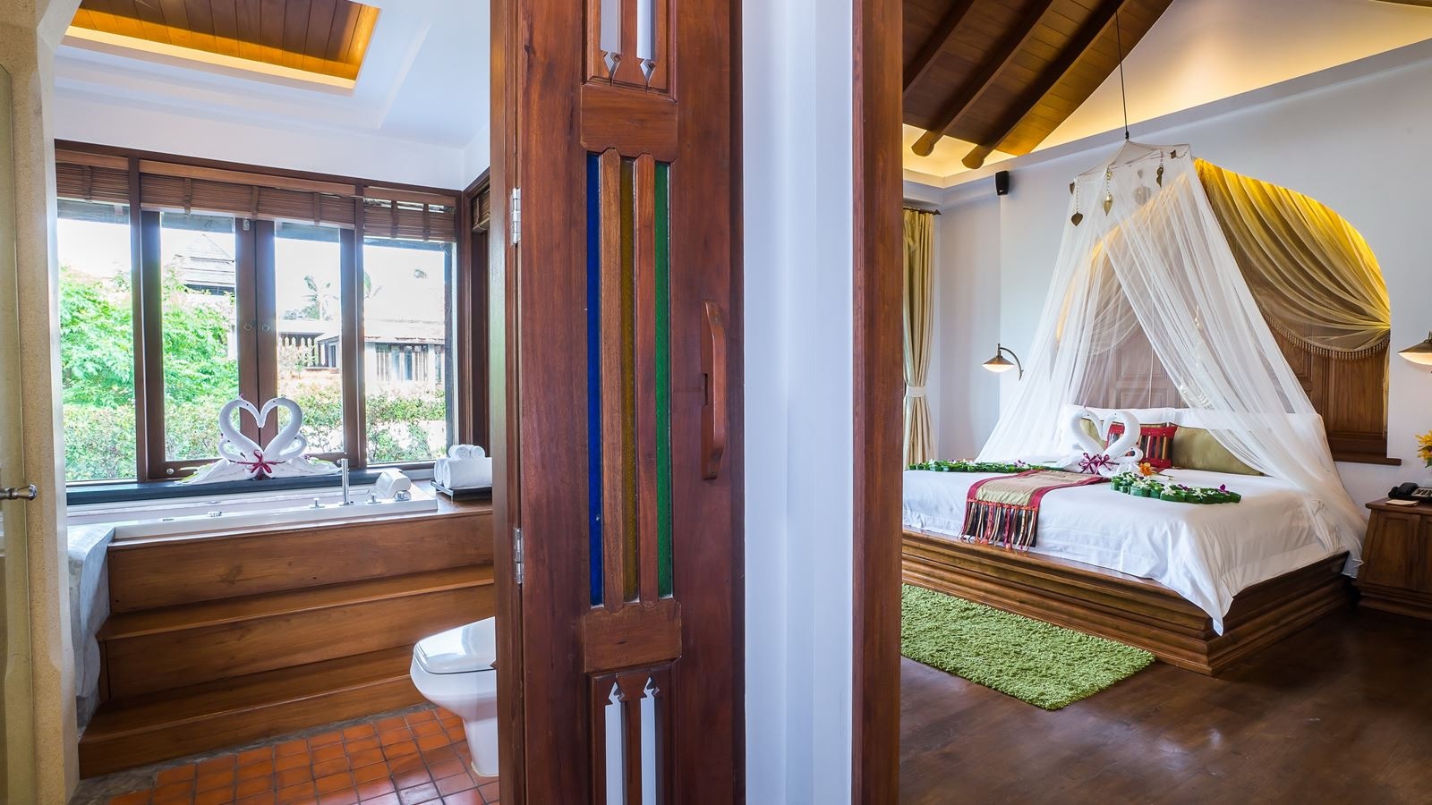 rooms-pool-villa-garden-view