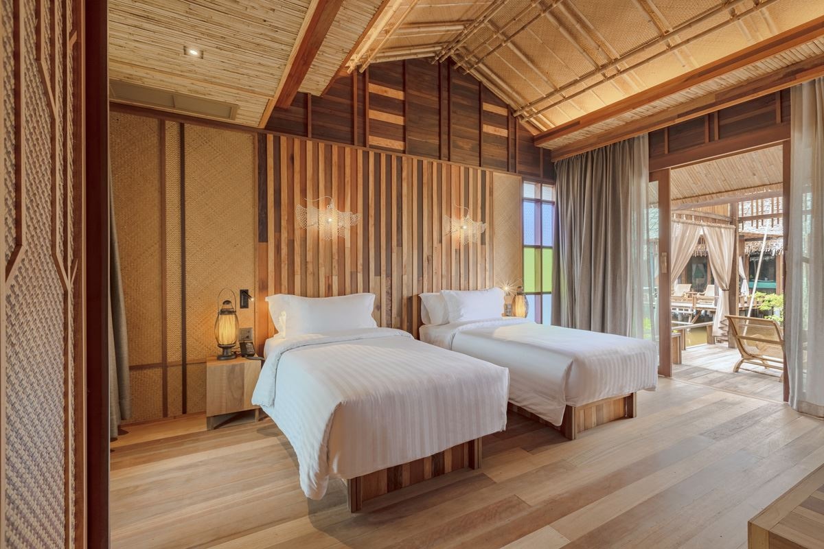 rooms-family-suite-water-villa