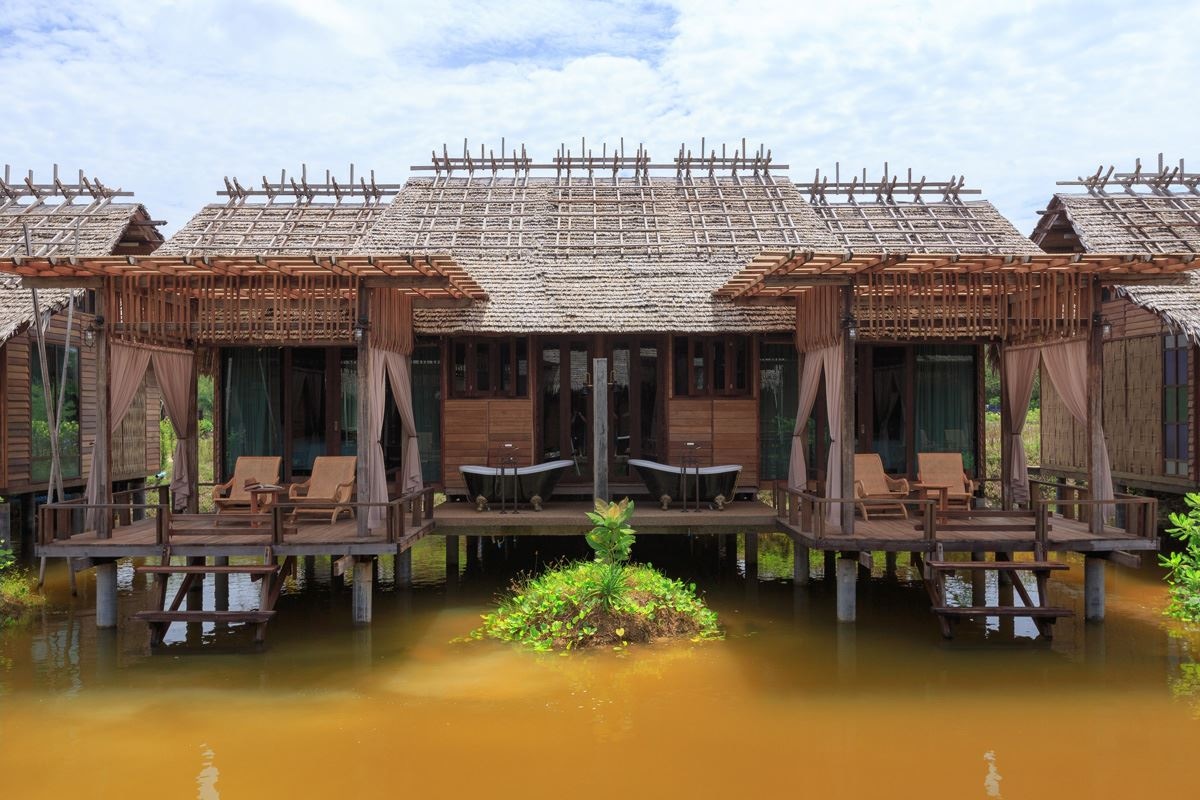 rooms-family-suite-water-villa