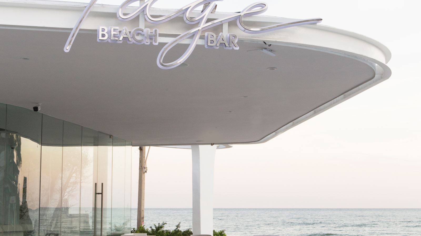 bars-page-beach-bar