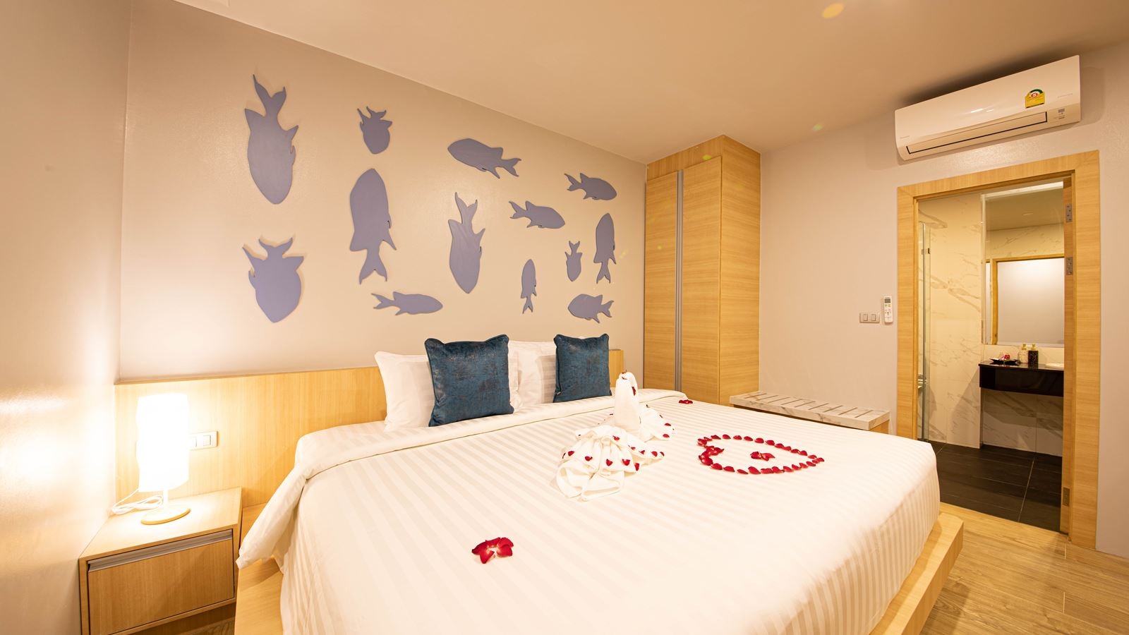 rooms-2-bedroom-family-suite