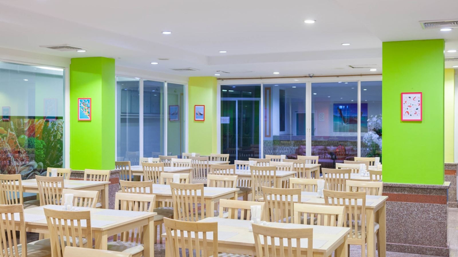 restaurants-restaurants