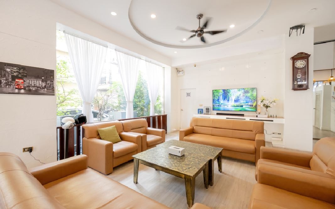 general-main-building