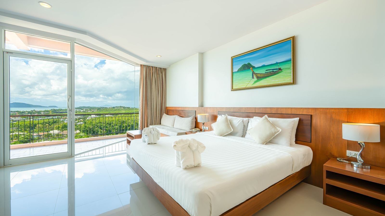 rooms-deluxe-sea-view