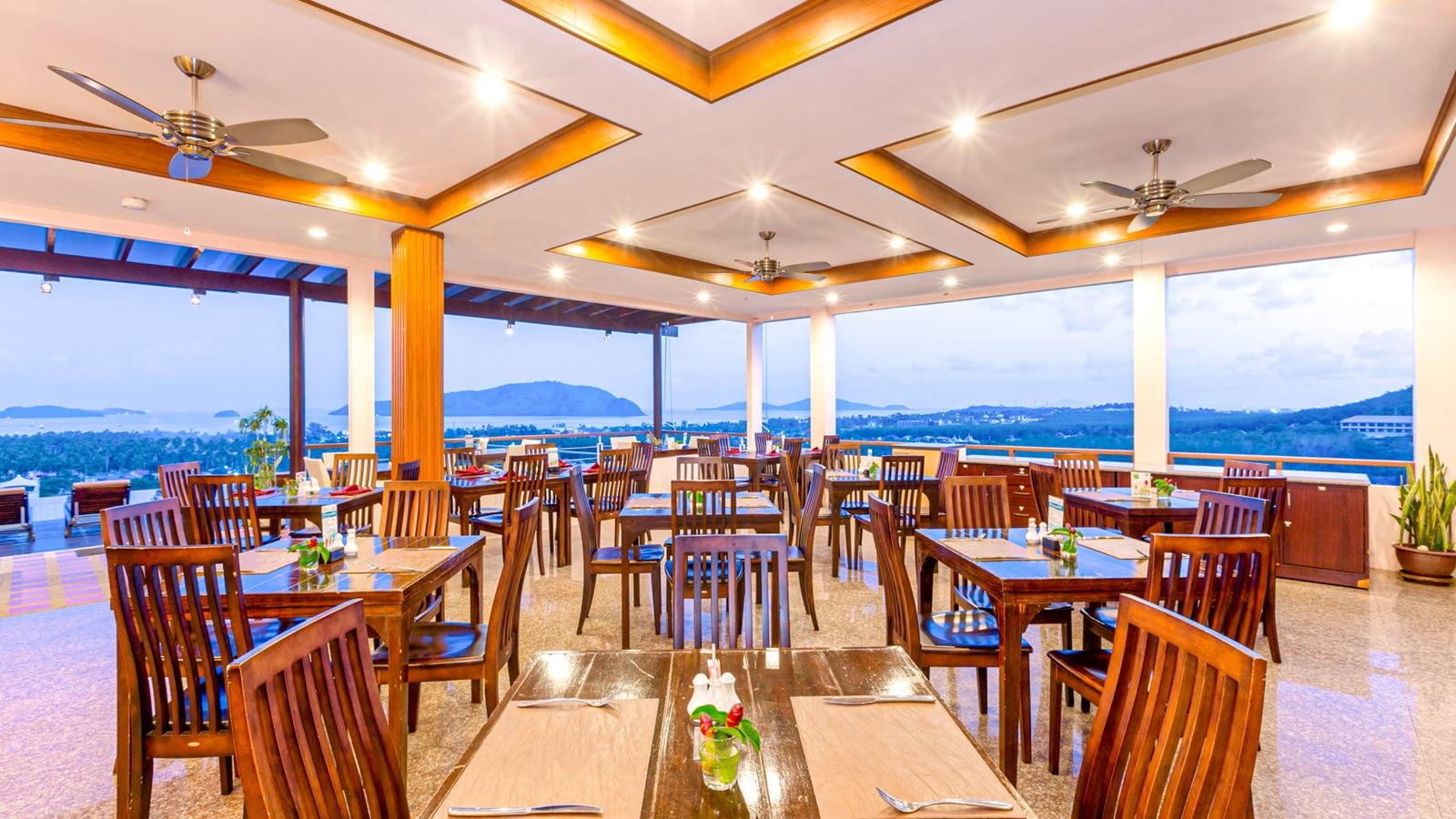 restaurants-the-view-restaurant