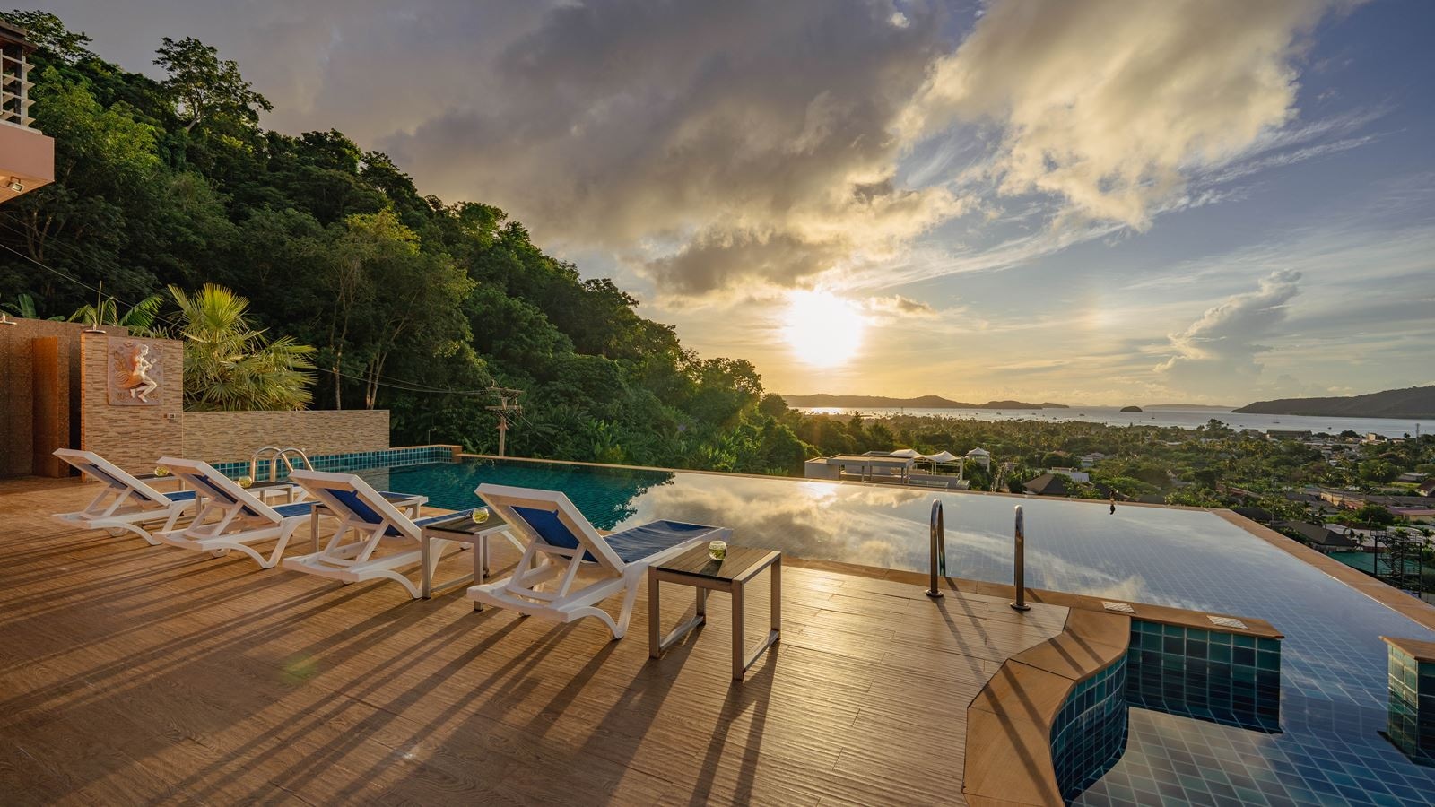 pools-outdoor-childrens-pool