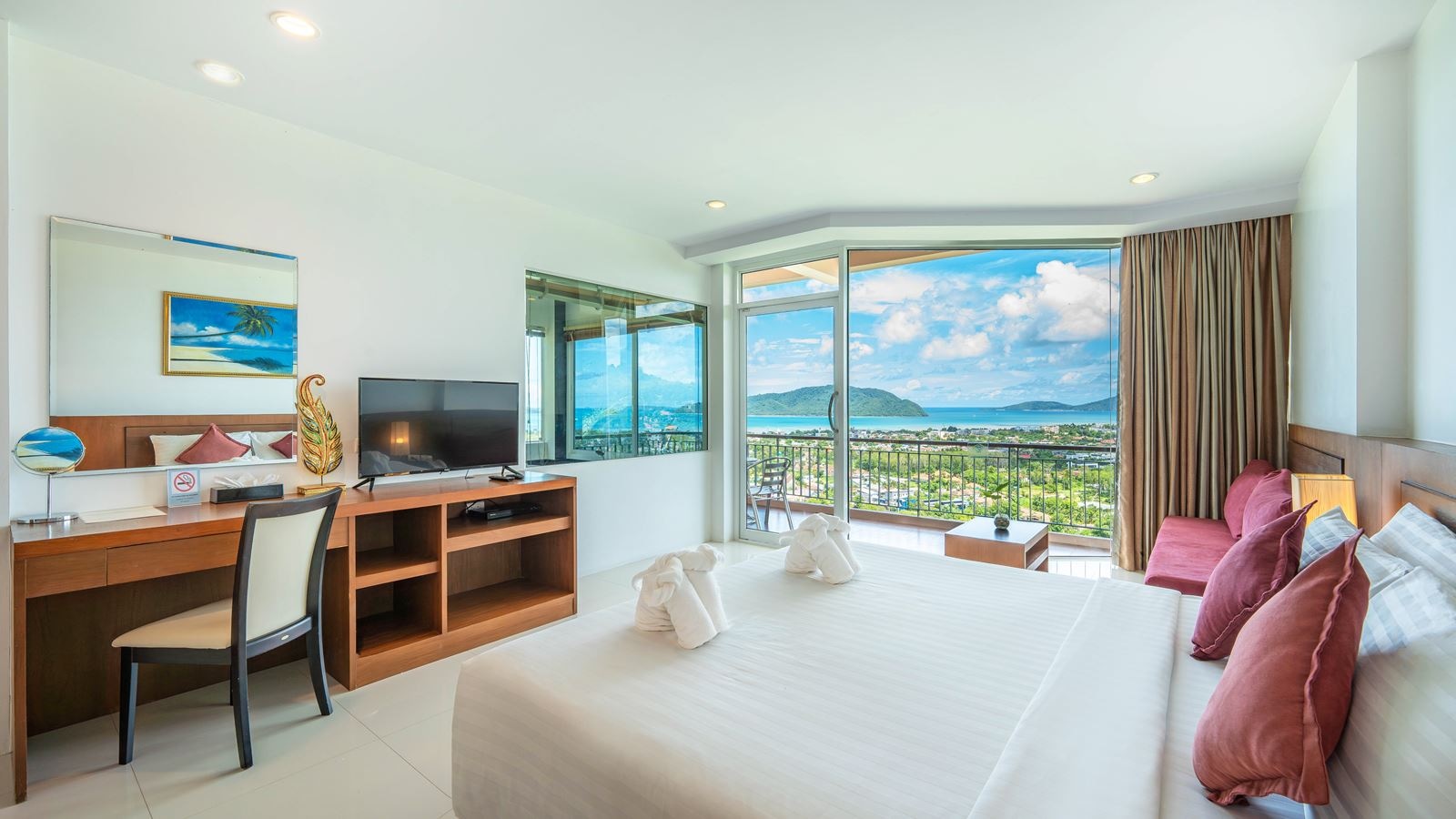 rooms-jacuzzi-suite-sea-view