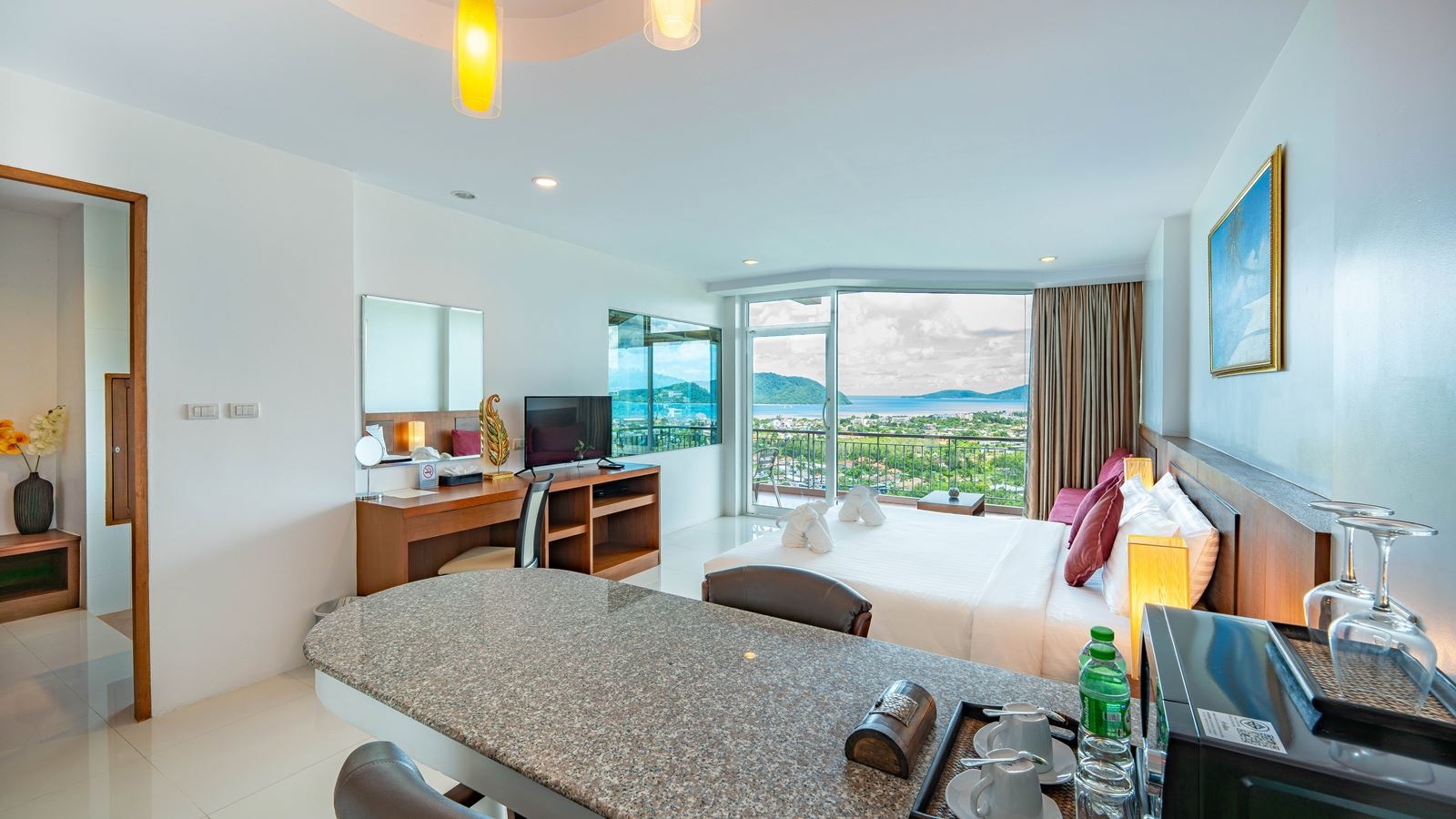 rooms-jacuzzi-suite-sea-view