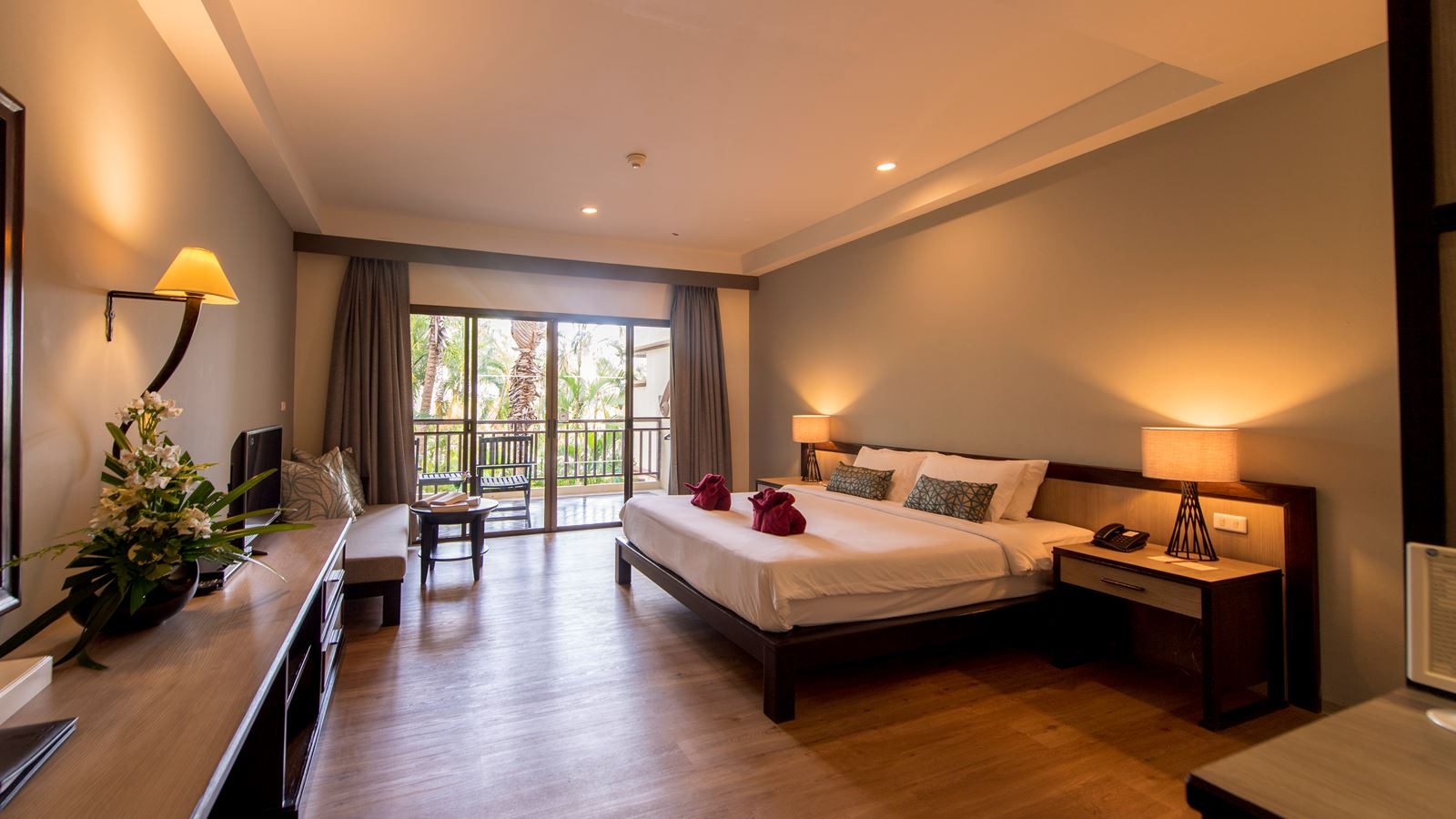 rooms-superior-room