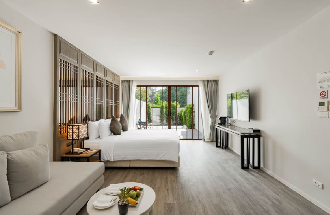 rooms-grand-deluxe-jacuzzi-access-room