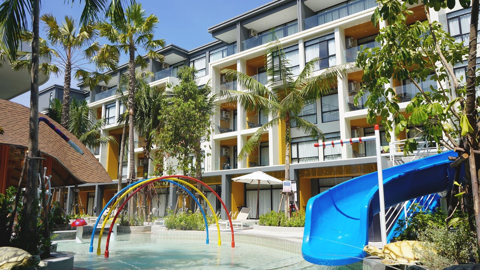 pools-outdoor-childrens-pool