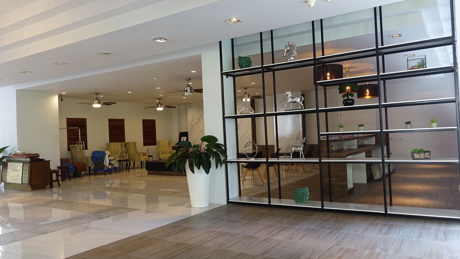 general-main-building