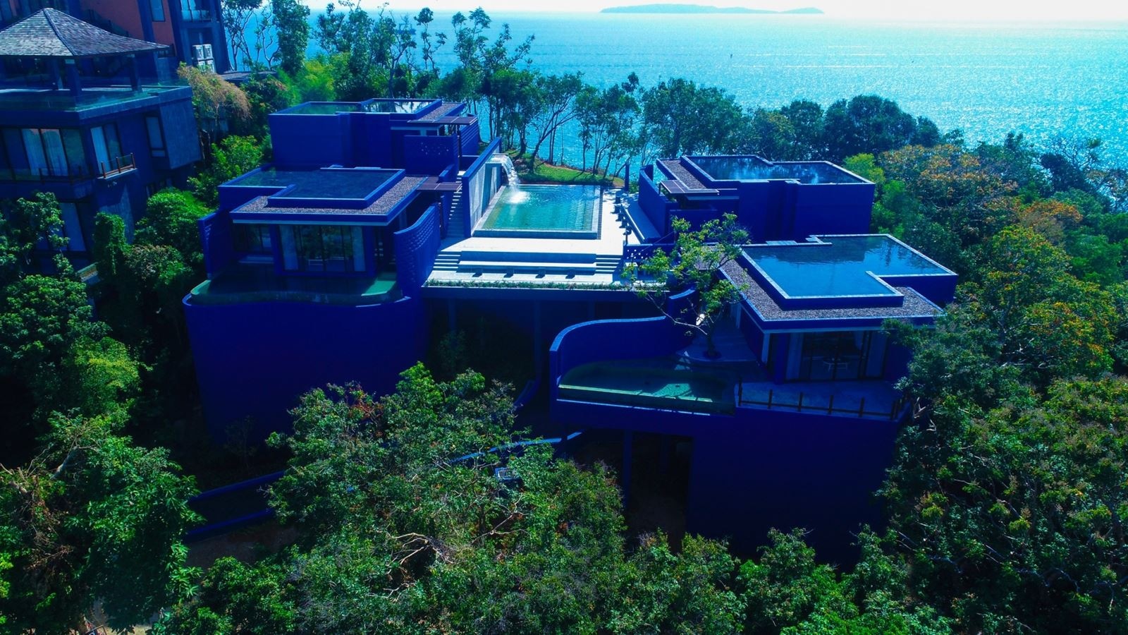 rooms-4br-luxury-residence-pool-villa-ocean-view