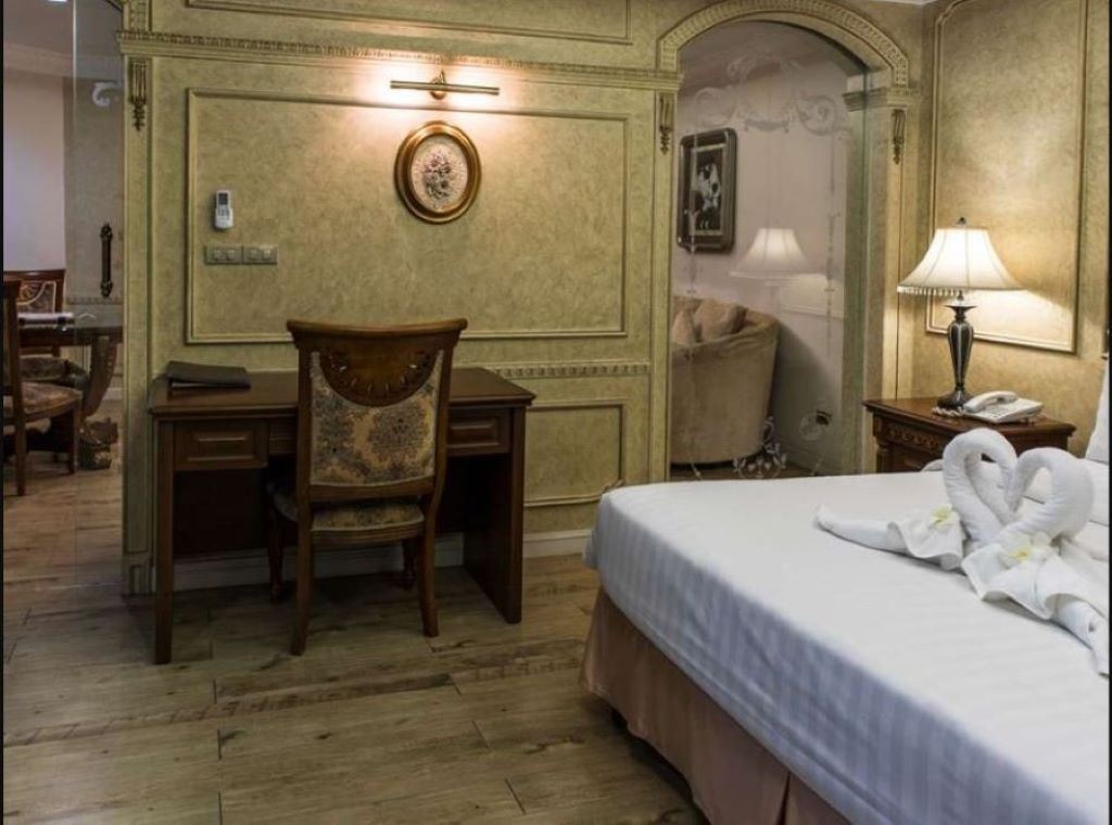 rooms-junior-suite-60-sqm-2-paxs