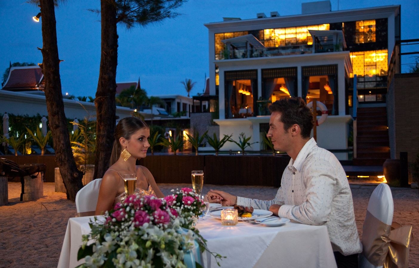 bars-pine-beach-club