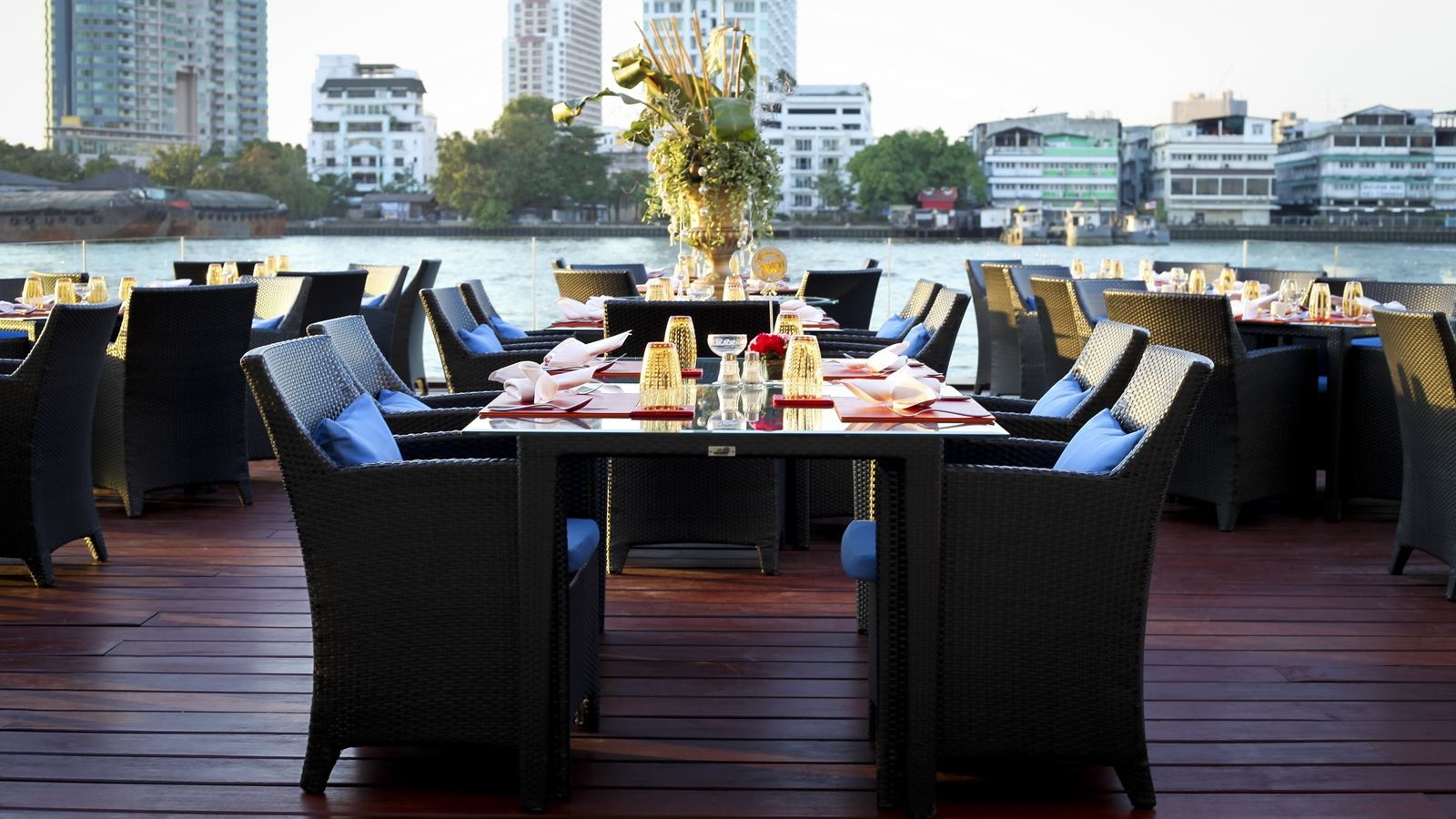 restaurants-terrace72-restaurant