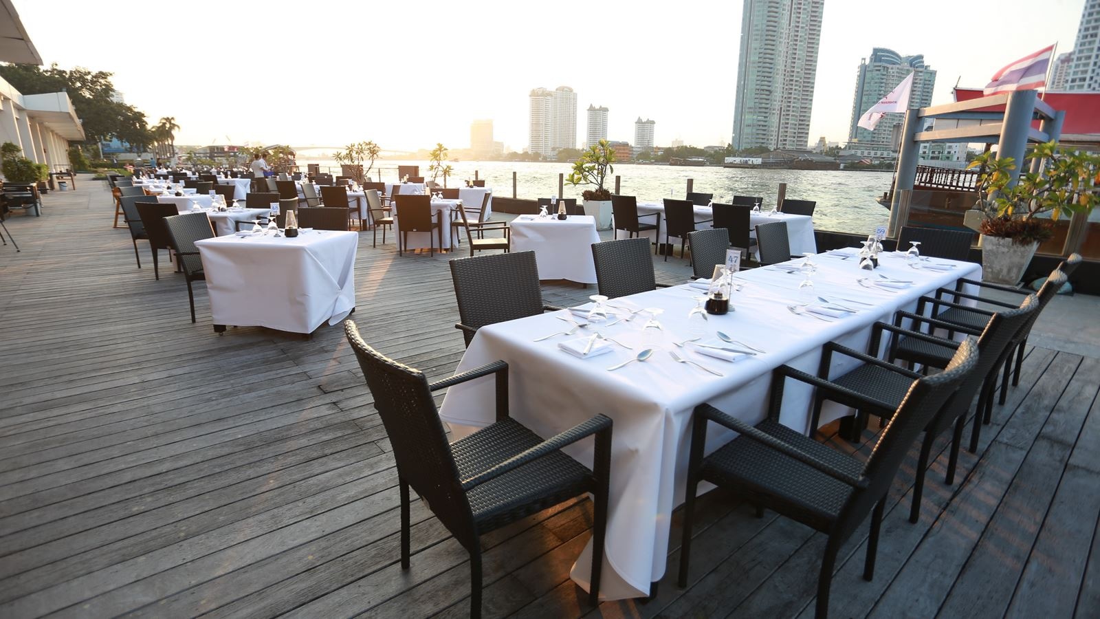 restaurants-terrace72-restaurant