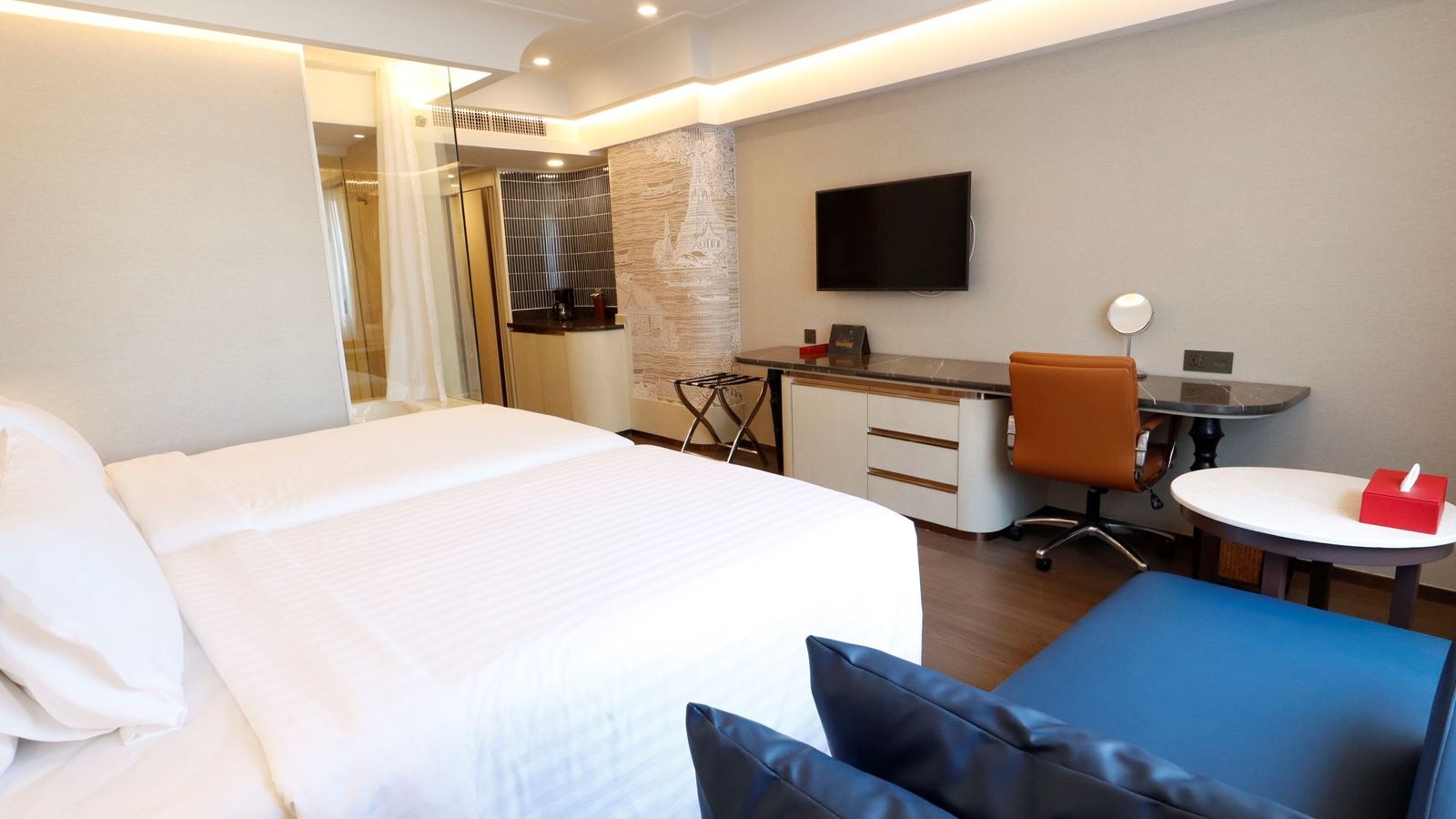 rooms-premier-deluxe-riverview-room