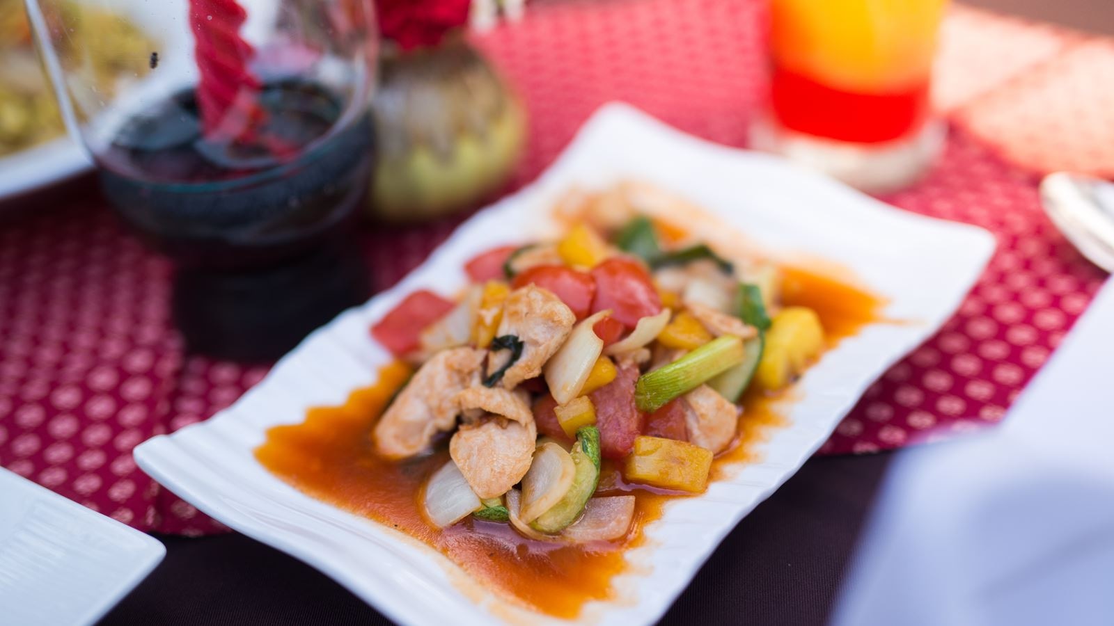 restaurants-oasis-restuarant