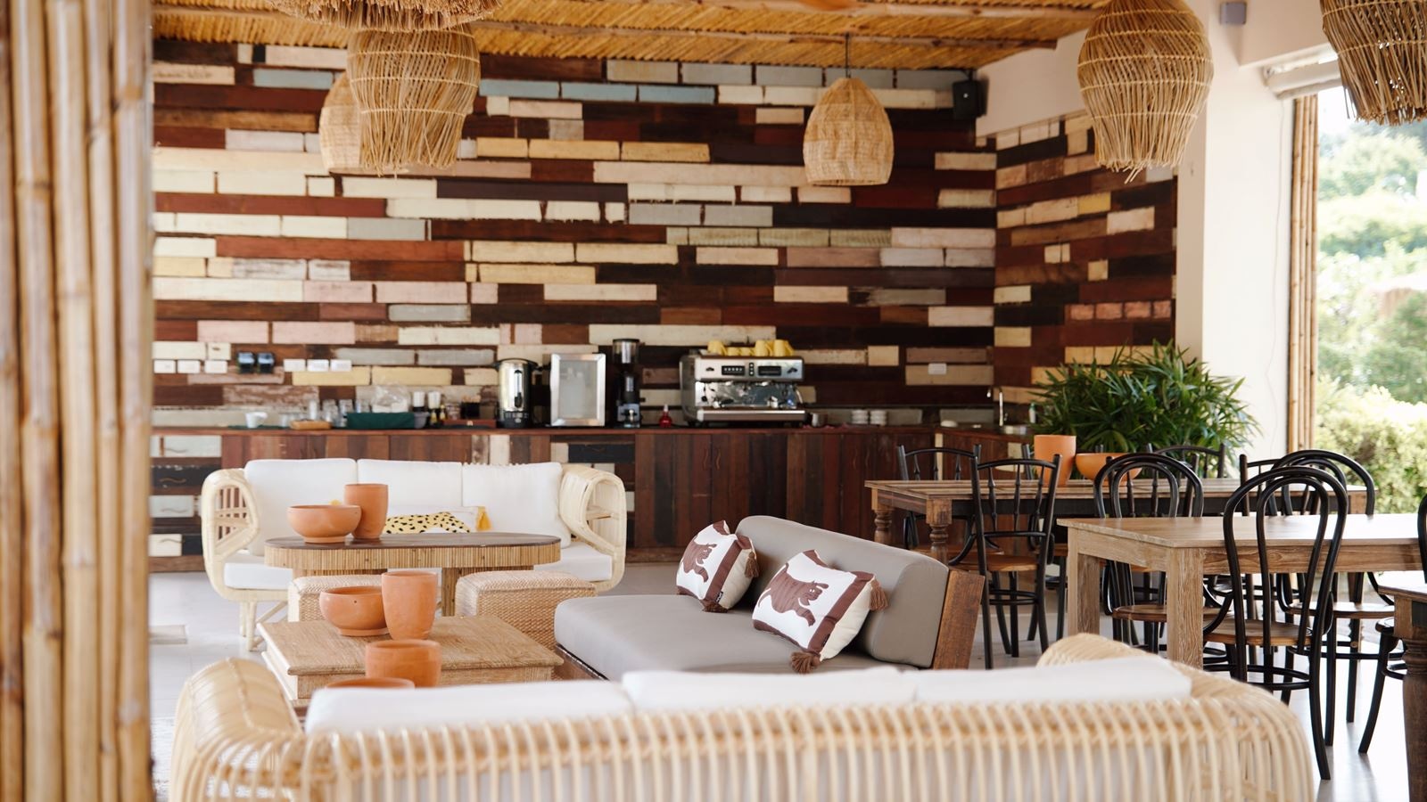 restaurants-howm-restaurant-and-bar