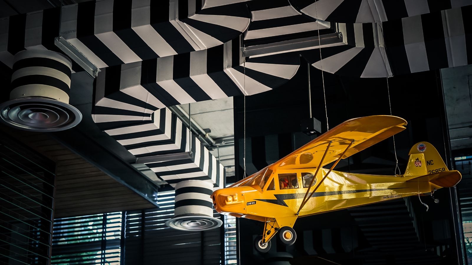 restaurants-the-harbour