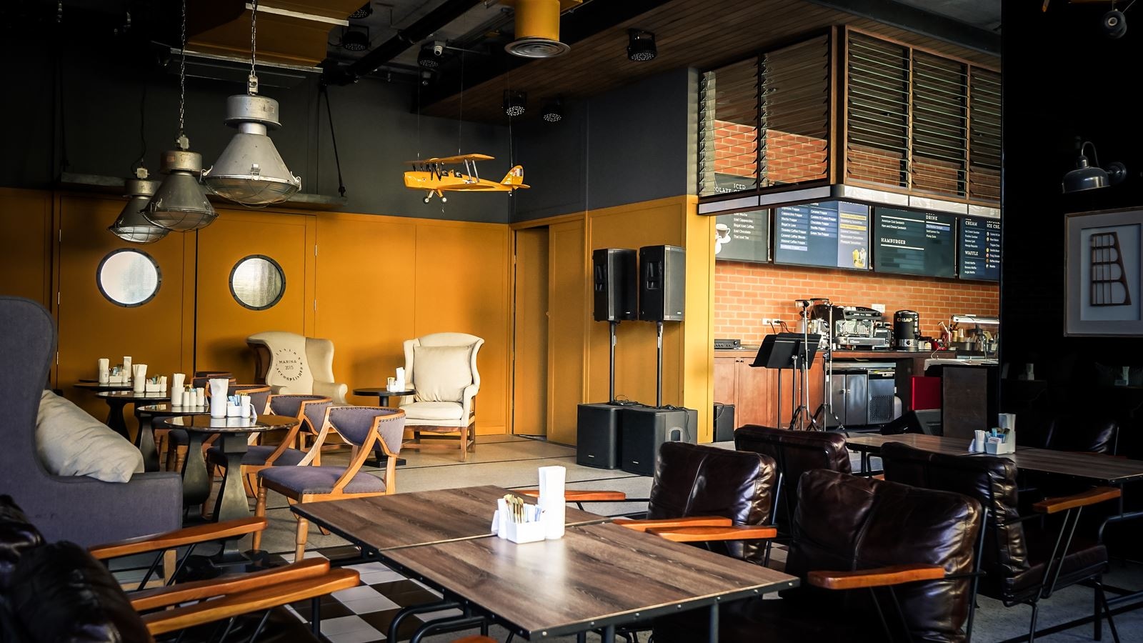 restaurants-the-harbour