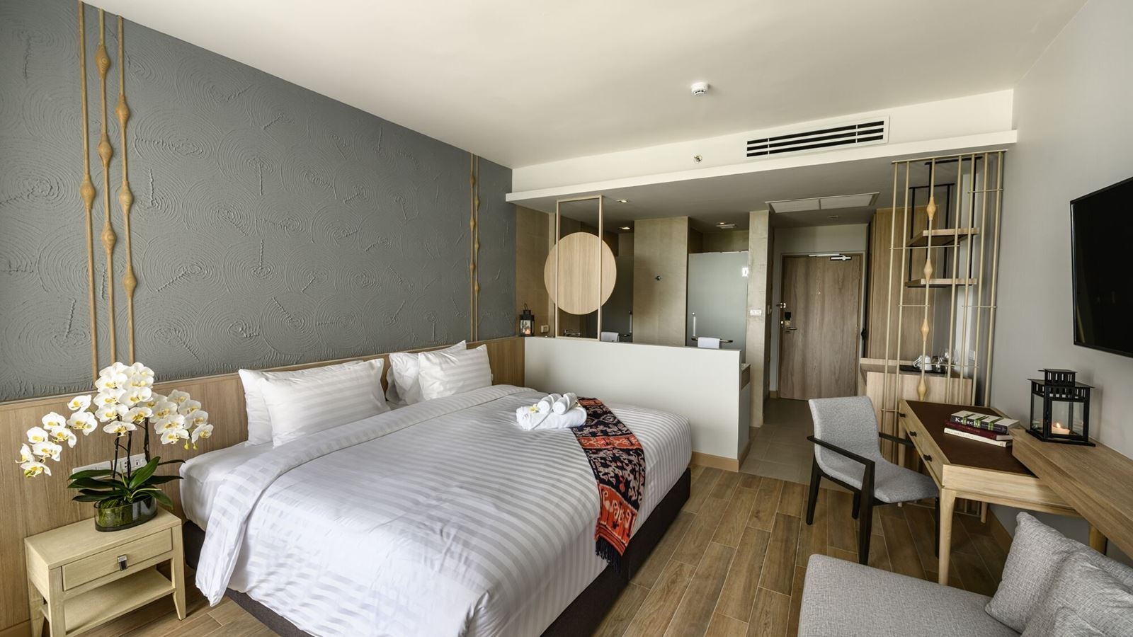 rooms-deluxe-studio-room