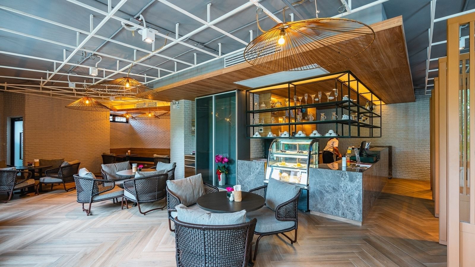 restaurants-isanook-cafe