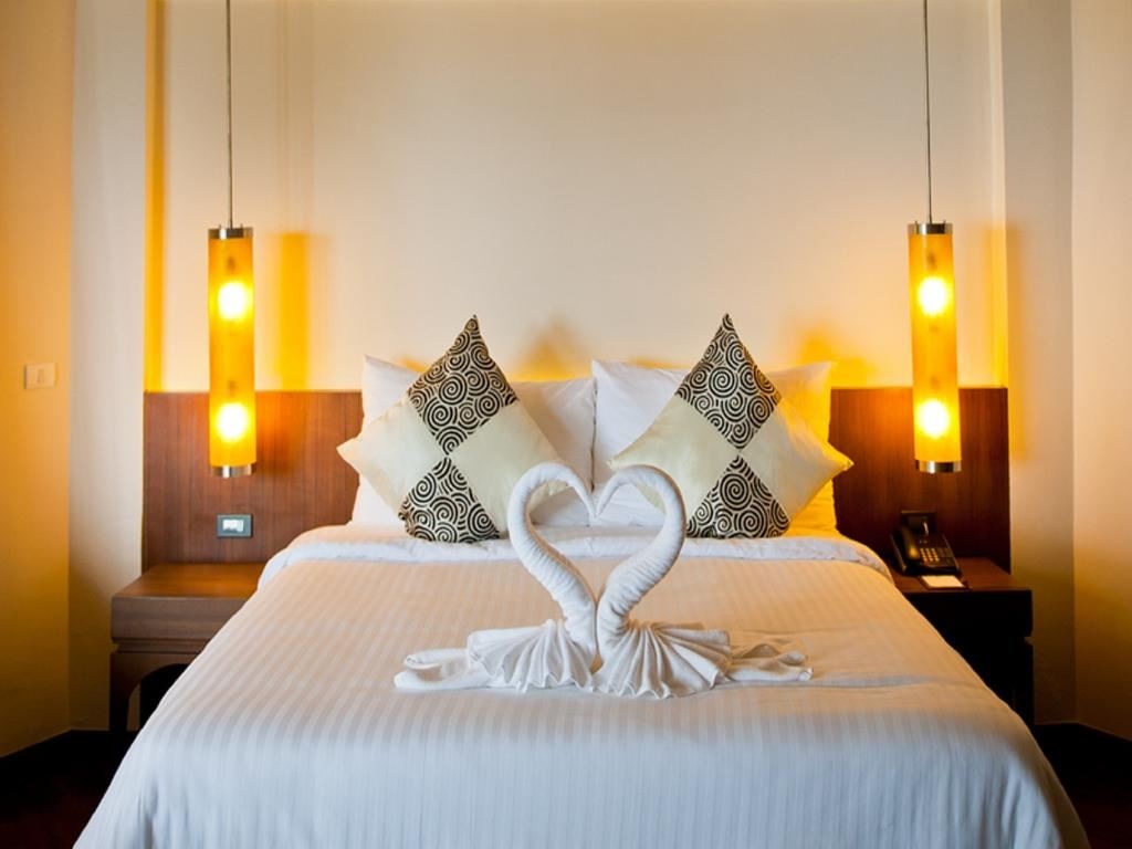 rooms-villa-garden-view