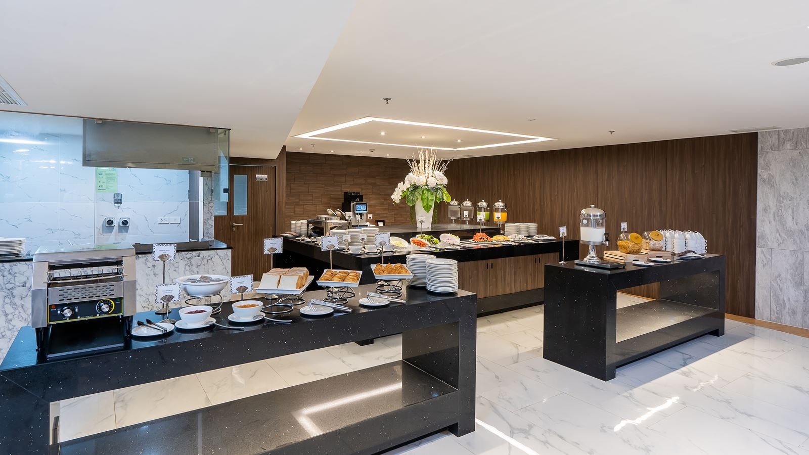 restaurants-nada-cuisine