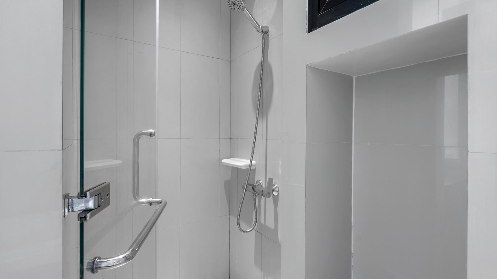 rooms-view-pent-balcony