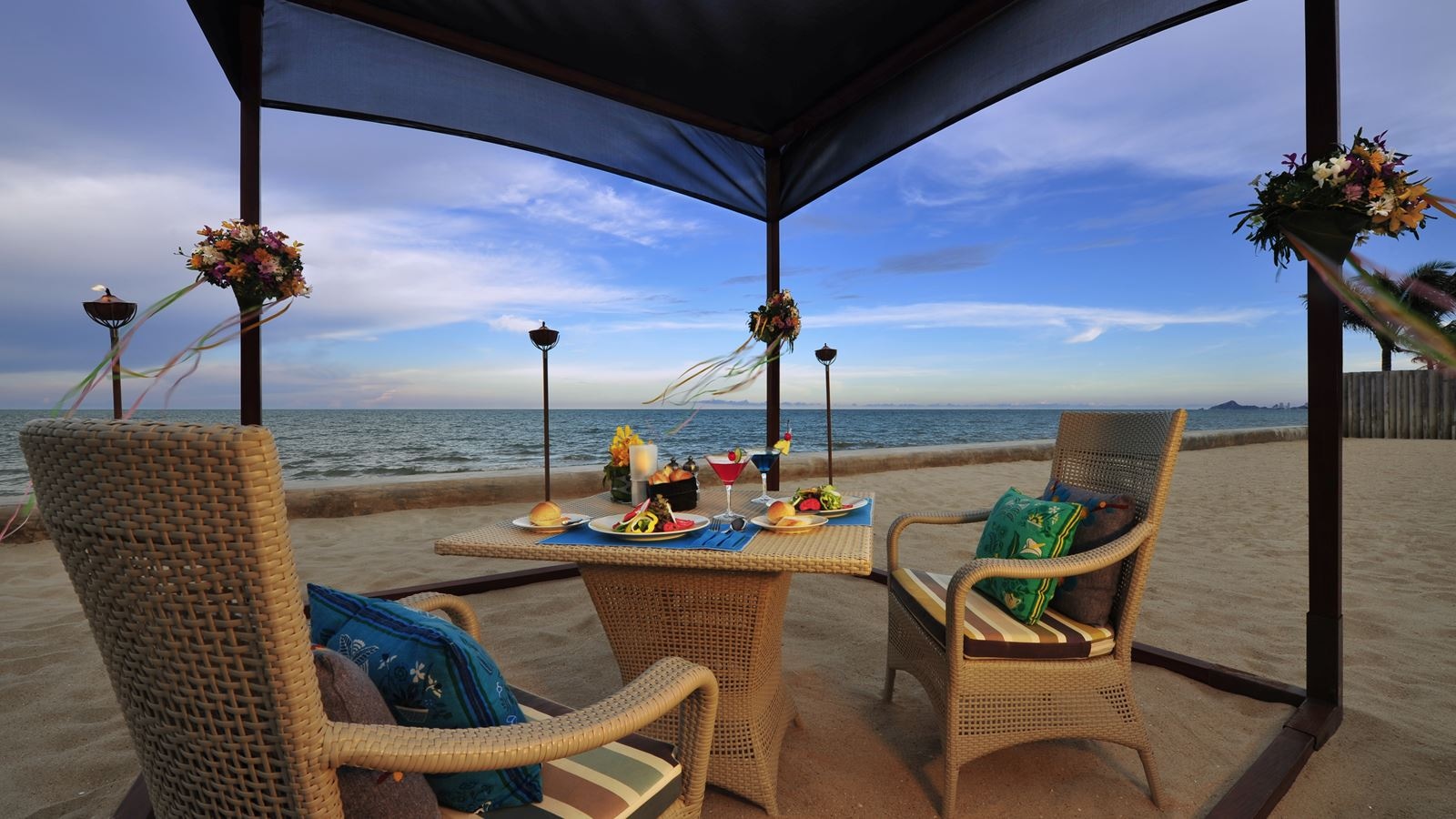 restaurants-rest-scene