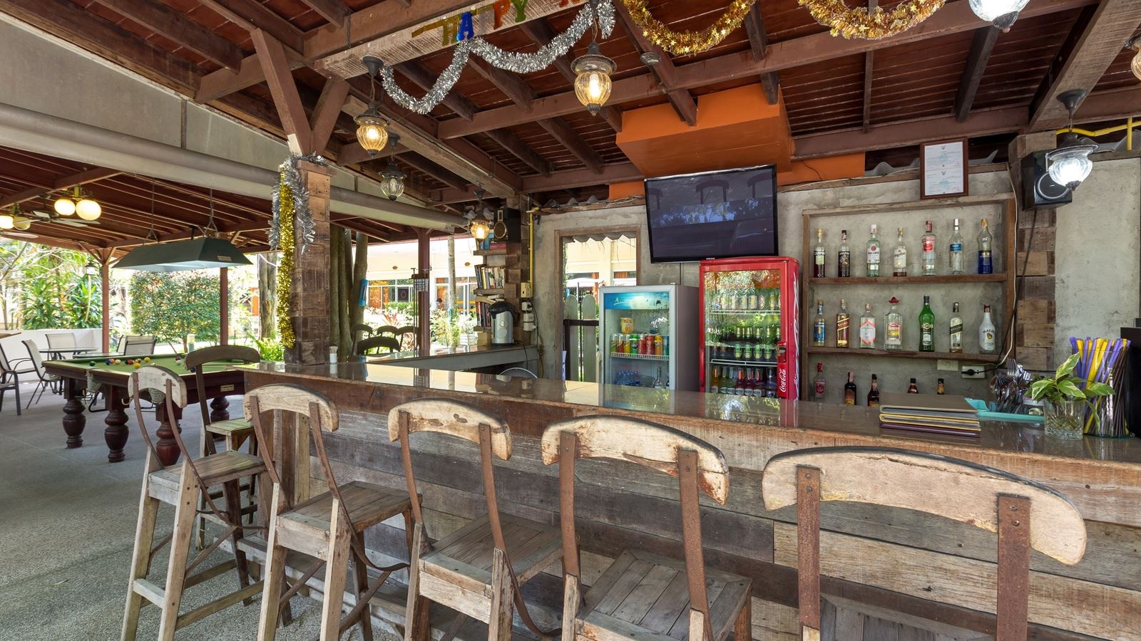 bars-pool-bar
