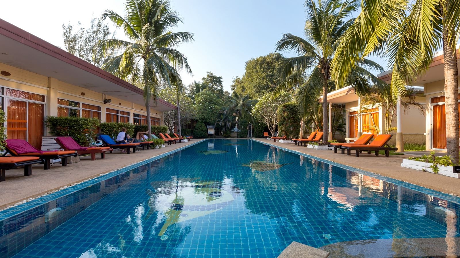 pools-outdoor-pool