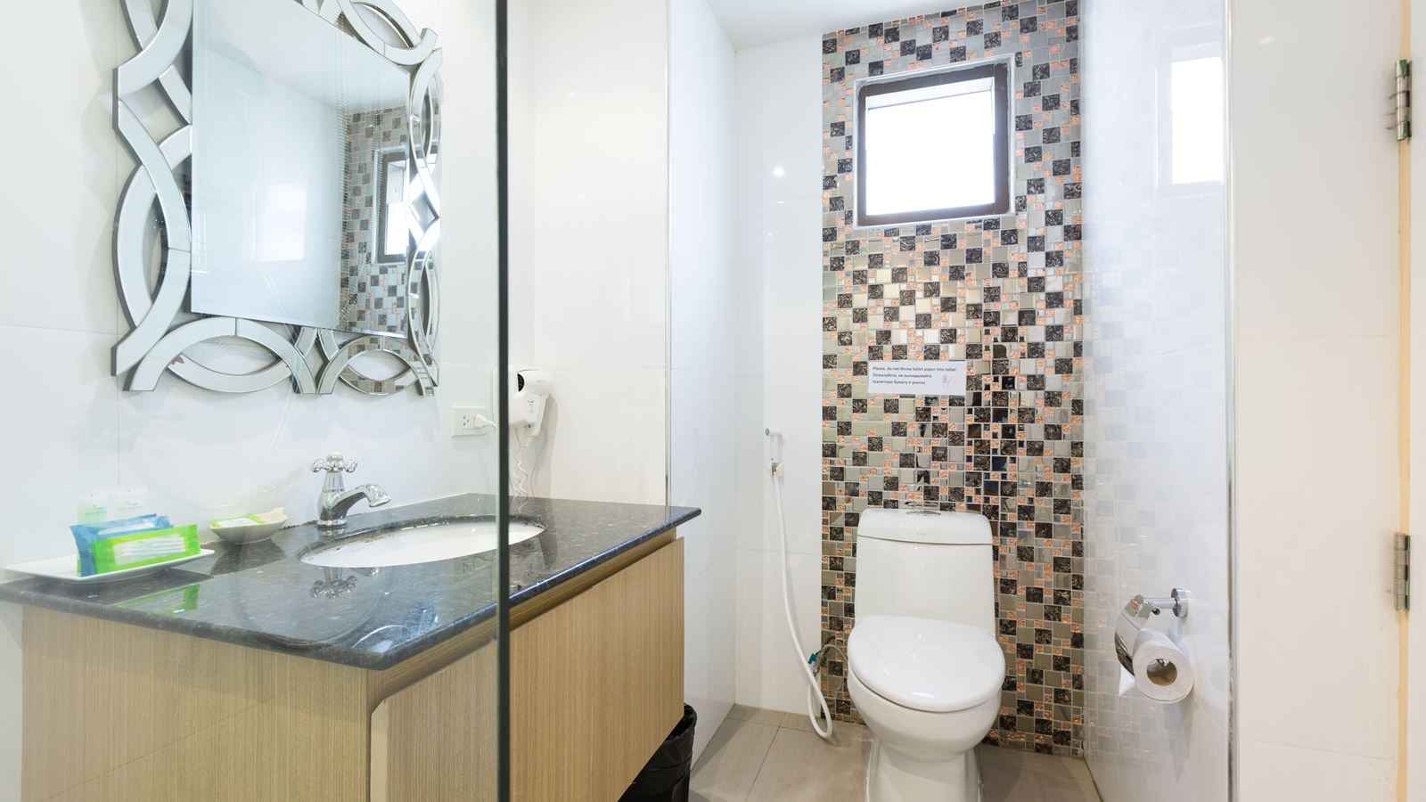 rooms-double-room-with-balcony