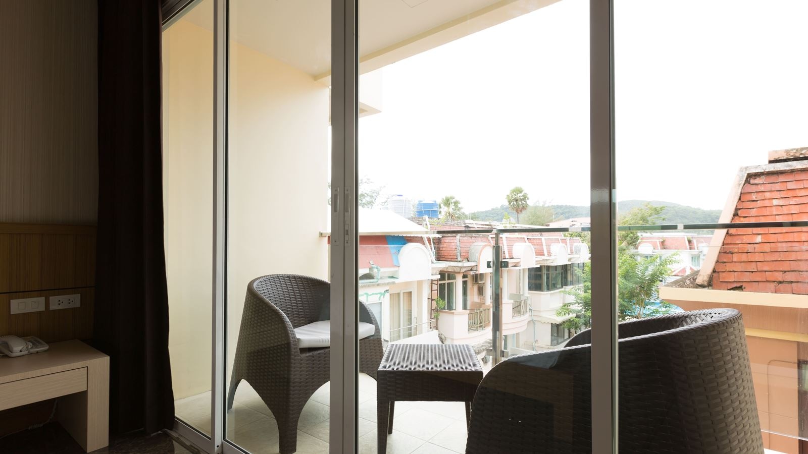 rooms-superior-room-with-balcony