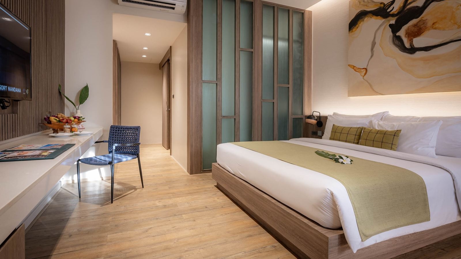 rooms-adjoining-king-rooms-with-plunge-pool