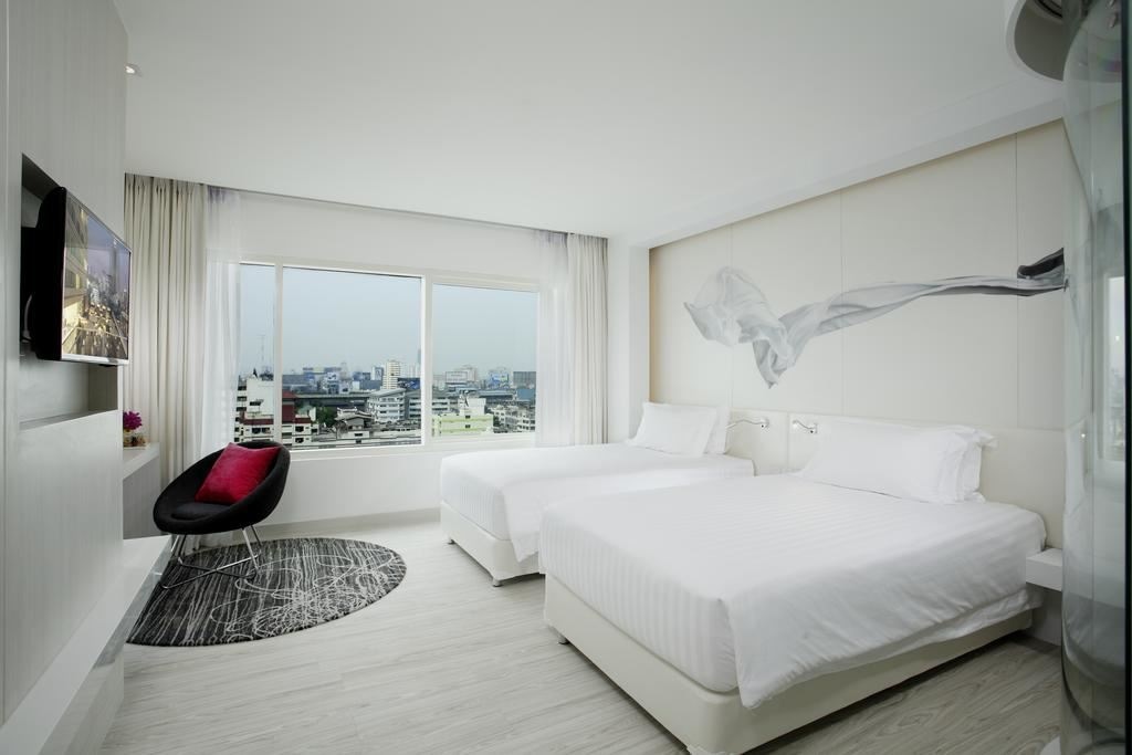 rooms-deluxe-city-view
