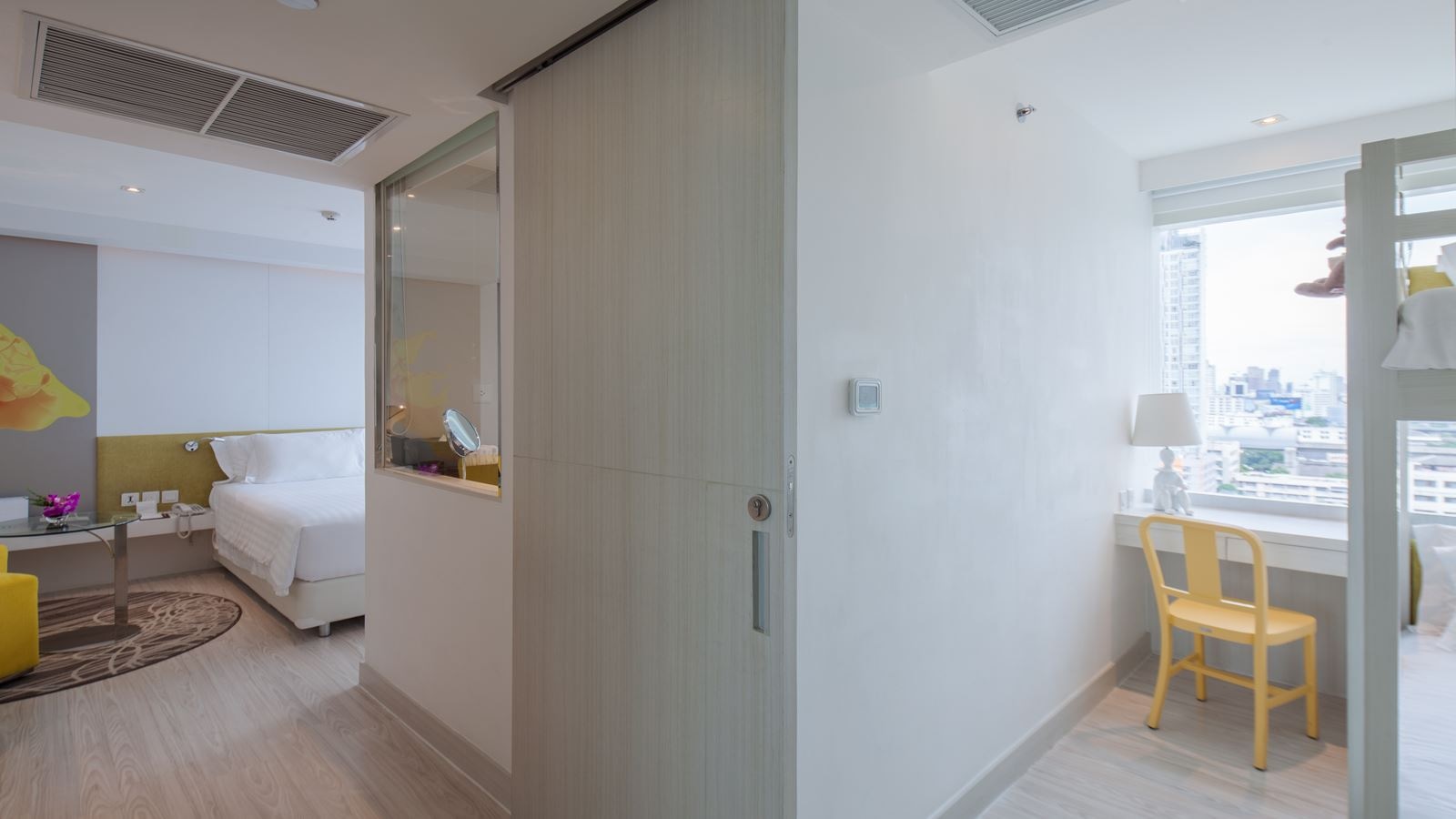 rooms-deluxe-family-residence