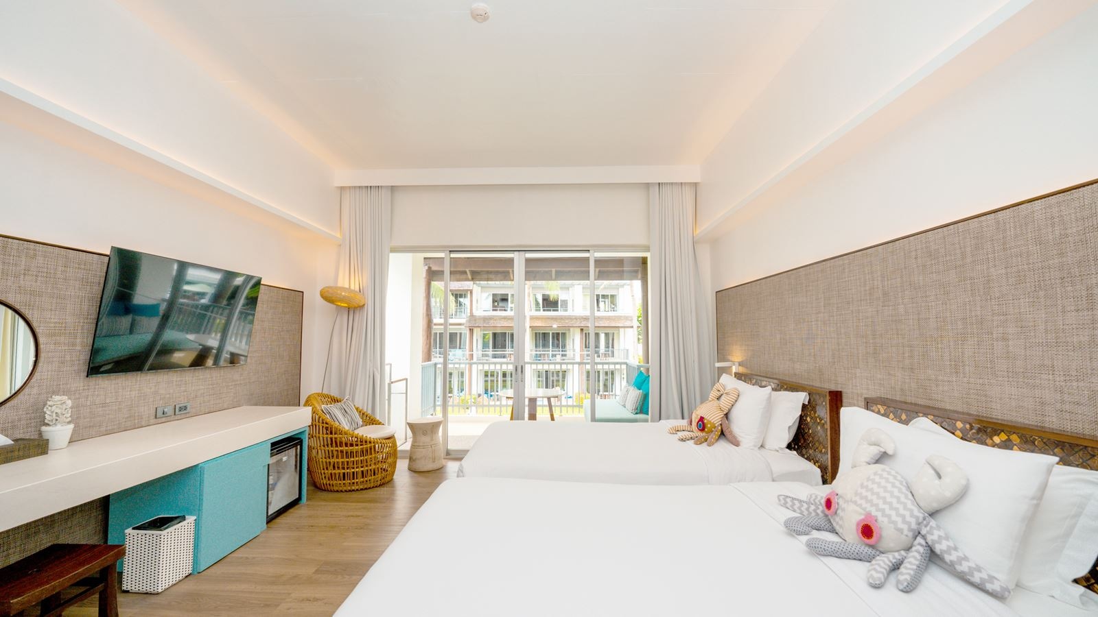 rooms-veranda-deluxe-twin