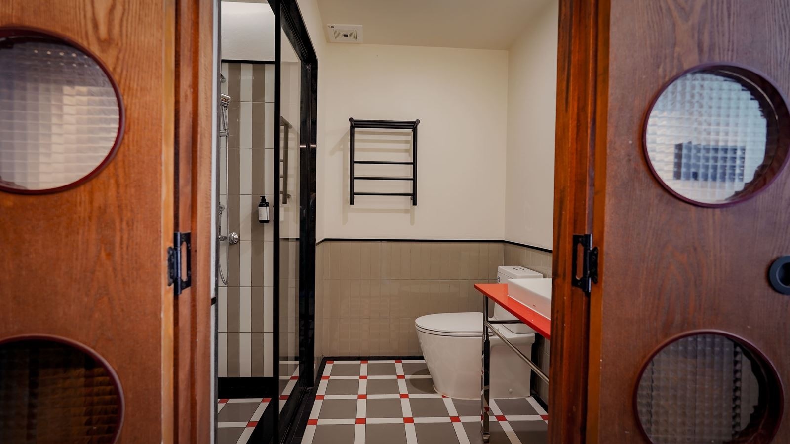 rooms-superior-pool-view