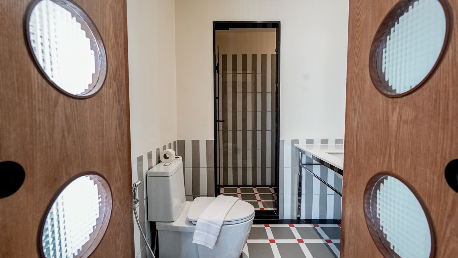 rooms-family-twobedroom-suite