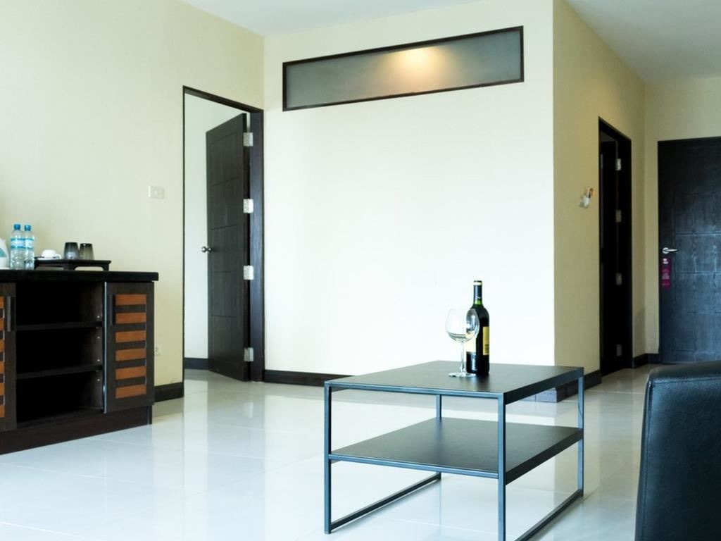 rooms-family-room