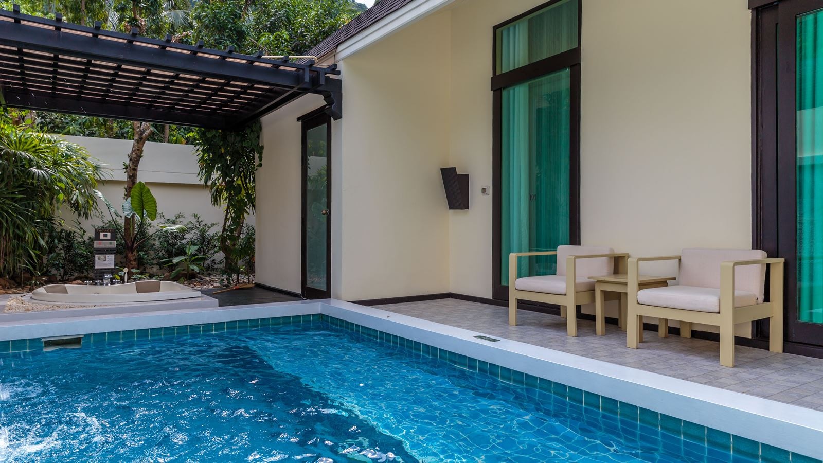 rooms-pool-villa